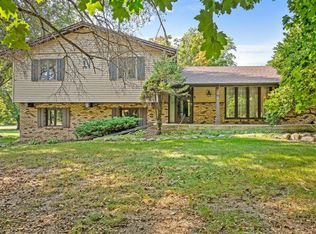 6104 Blyth Rd, Caledonia, IL 61011