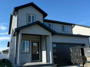 3326 33rd St W, Williston, ND 58801