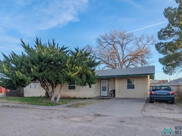 601 W 17th Ln, Portales, NM 88130