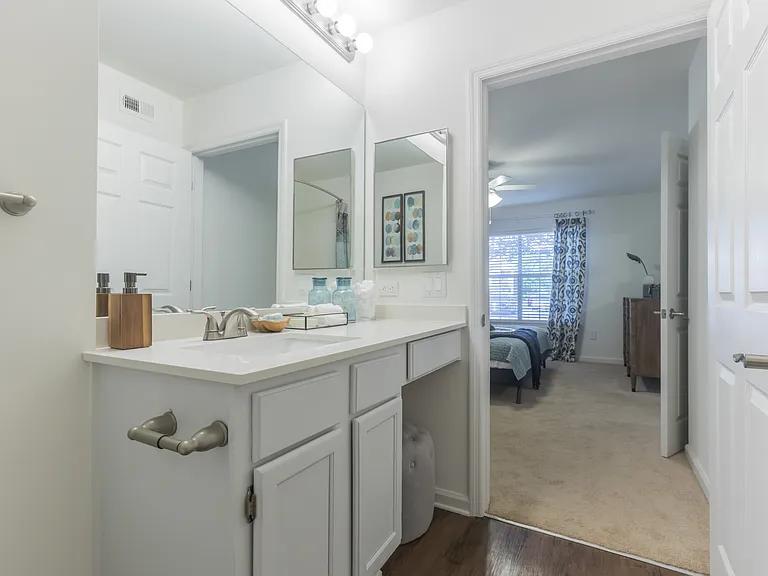 Bridlewood On Westland Apartments — Photo 88