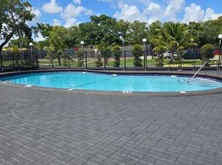 8001 Fairview Dr APT 106, Fort Lauderdale, FL 33321