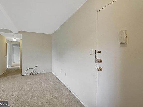 2nd image of 200 N Maple Ave APT 503