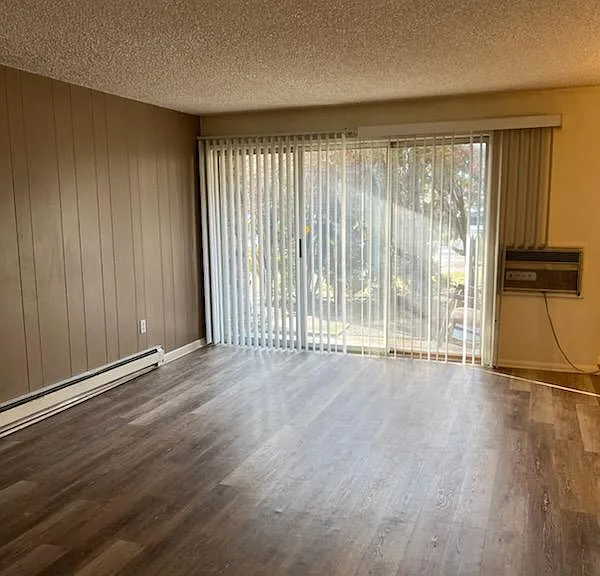 2121 W 4th Ave #107 — Photo 3