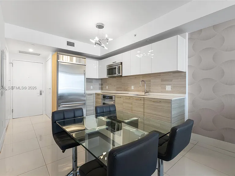 1300 Brickell Bay Dr #10 — Photo 18