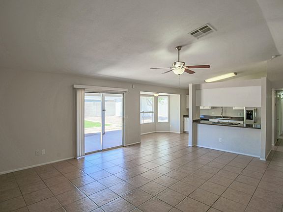 4th image of 808 W Nopal Pl