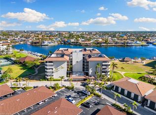 601 Seaview Ct APT C207, Marco Island, FL 34145