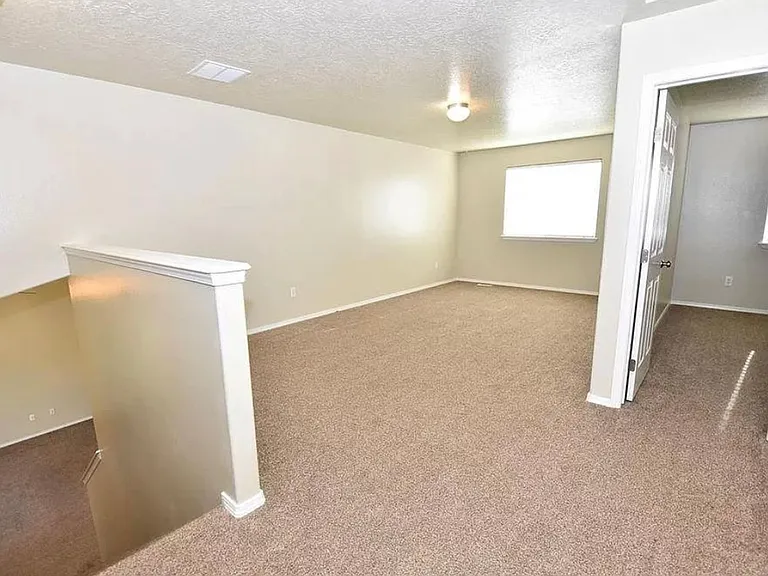 3341 N Maplestone Ave — Photo 13