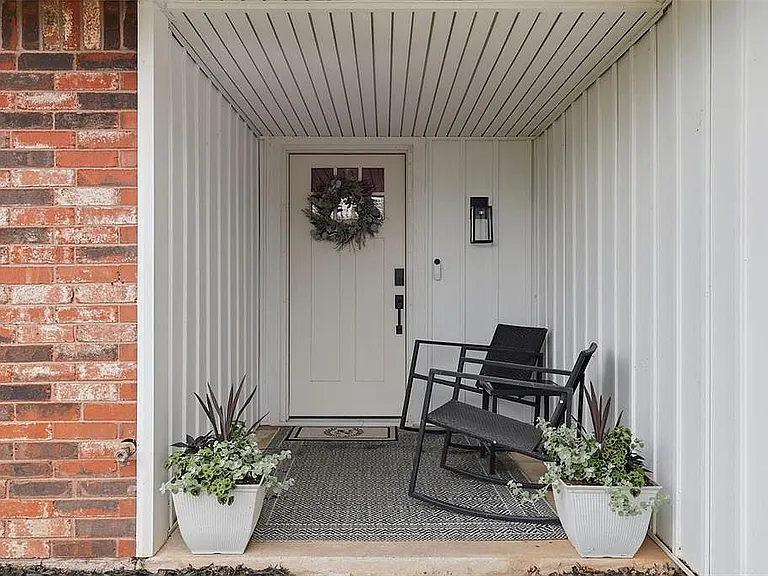 10316 Glascow Dr — Photo 28