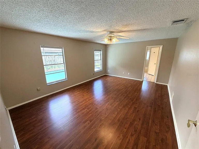 309 Buttonwood Dr — Photo 20