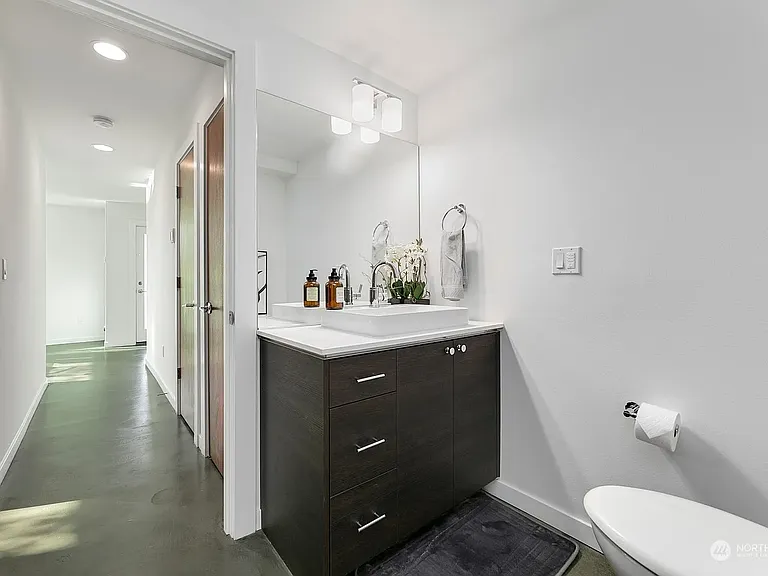 Private bathroom next to rental room