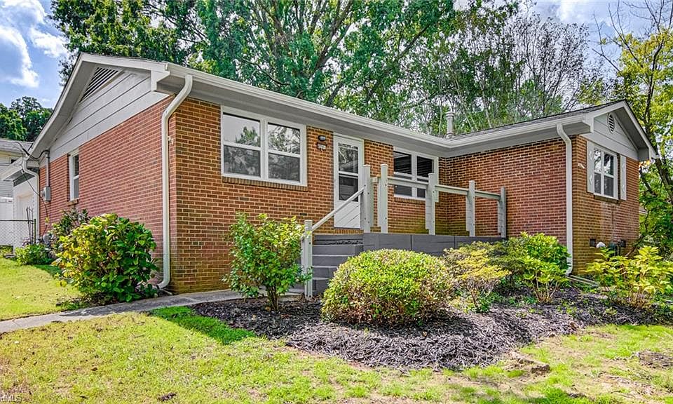 1st image of 4201 Whippoorwill Dr