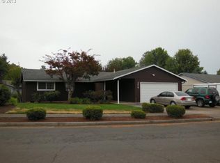 375 S Dogwood Dr, Cornelius, OR 97113