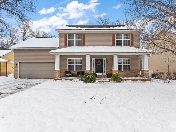 3rd image of 3302 Kestrel St