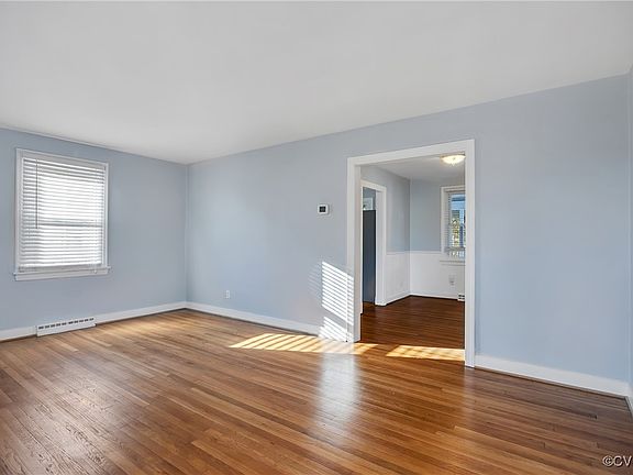 5th image of 1016 Fourqurean Ln
