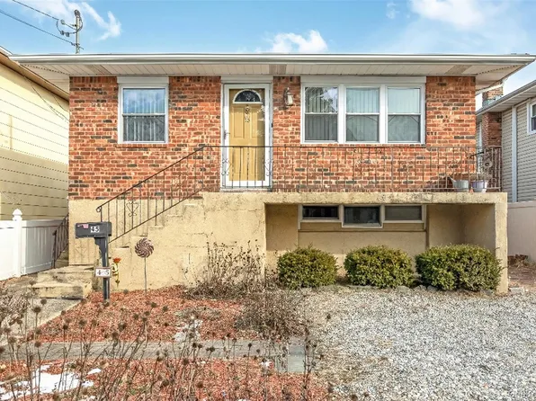 45 Sound Beach Avenue, Bayville, NY 11709