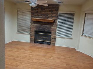 2202 Reading Rd, Arlington, TX 76011