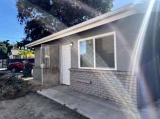 1310 P St APT B, Sanger, CA 93657
