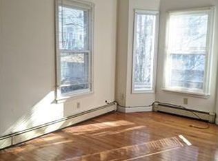 49 Franklin St #C, Somerville, MA 02145