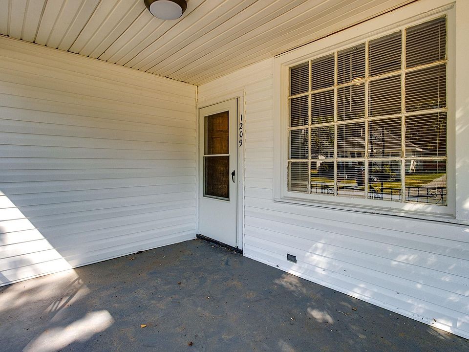1209 3rd St, Newberry, SC 29108 MLS 567033 Zillow