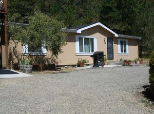 1000 Bennett Creek Rd, Cottage Grove, OR 97424