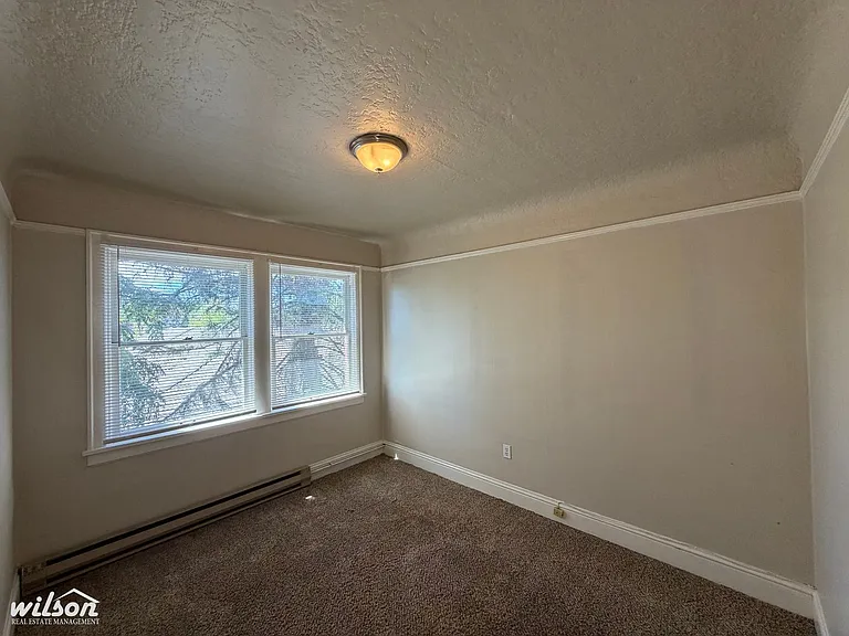 1501 W Yakima Ave — Photo 7