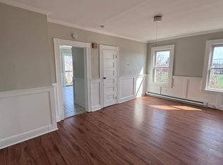 1518 Pembroke St UNIT 3, Bridgeport, CT 06608