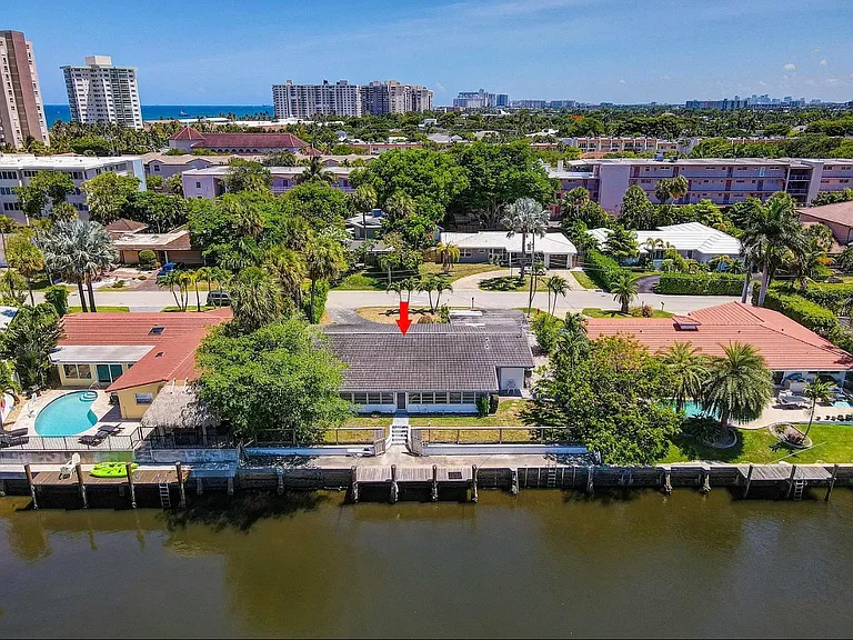 2041 Coral Reef Dr — Photo 13