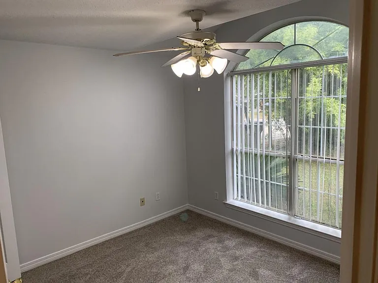 1475 Stanford Rd — Photo 8