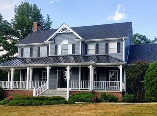 2904 Fox Knoll Ct, Johnsburg, IL 60051