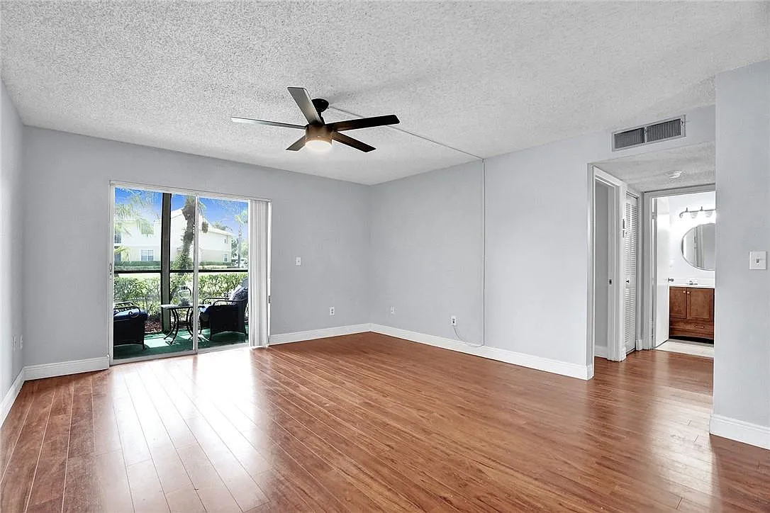 1 bed, 813 sqft, $1,775 — Photo 3