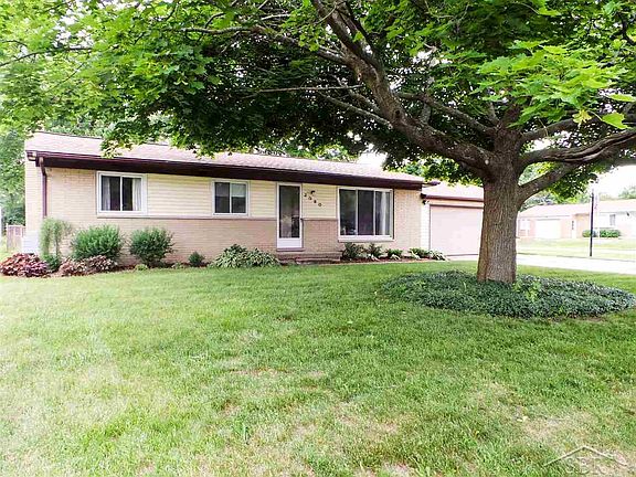 2nd image of 2080 Kenwood Dr