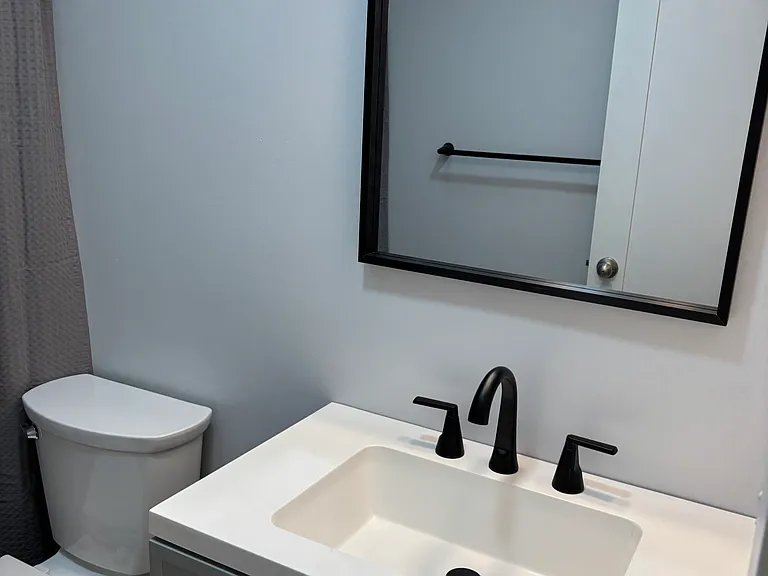 764 S 40th St #5 — Photo 9