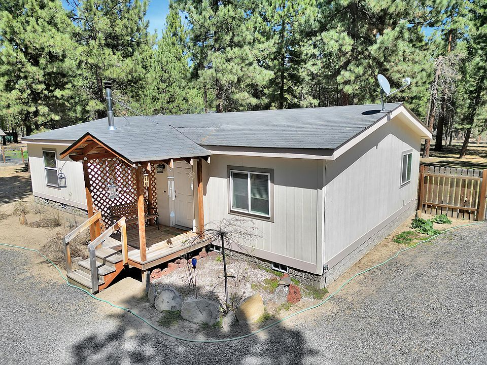 1st image of 51720 Pine Loop Dr