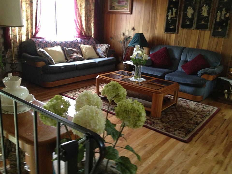 2nd image of 10708 NE Fargo St