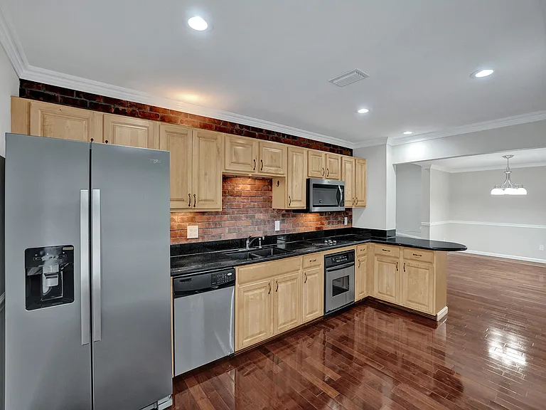 9280 Sabal Ridge Cir #B — Photo 10