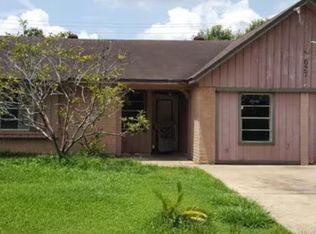 627 Rockbrook Dr, Houston, TX 77015