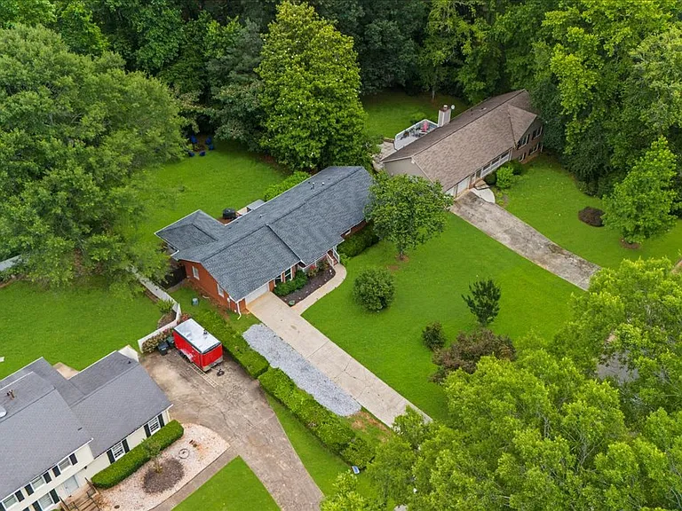 852 Benson Hurst Dr SW — Photo 47