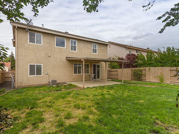4th image of 1704 Presidio Way