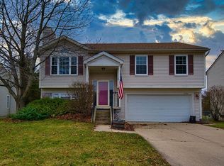 7286 Lochmoor Dr, Ypsilanti, MI
