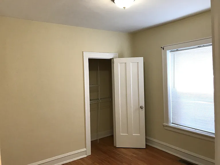 4027 N Monticello Ave #2W — Photo 5
