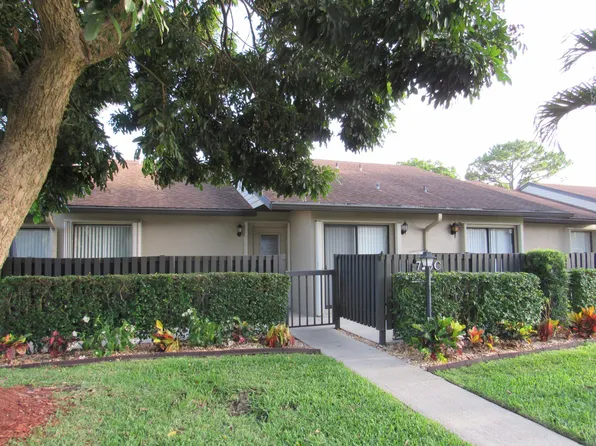 710 Sunny Pine Way #C, Greenacres, FL 33415