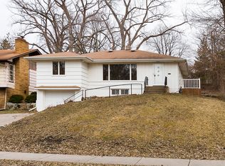 1030 Saint Paul Ave, Saint Paul, MN 55116