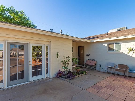 3rd image of 3846 N 48th Dr