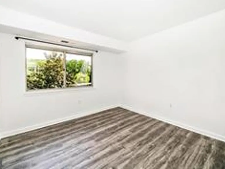 12202 Braxfield Ct #16/228 — Photo 29