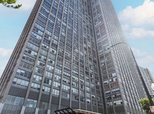 655 W Irving Park Rd APT 2403, Chicago, IL 60613