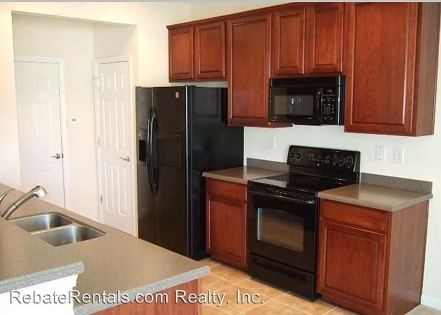 2nd image of 4012 Lionheart Dr