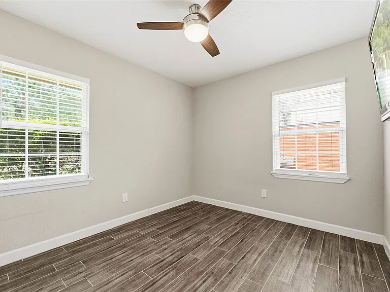 4513 W 43rd St — Photo 11