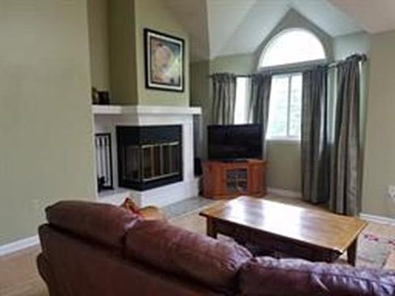 5th image of 206 Tall Oaks Dr Unit H