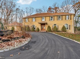 400 Highview Dr, Wayne, PA 19087