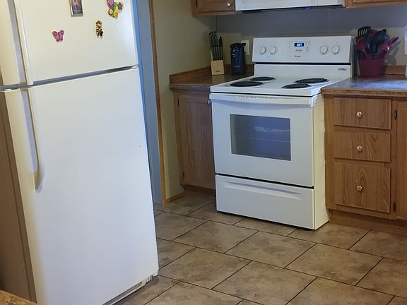 2nd image of 295 County Road 136